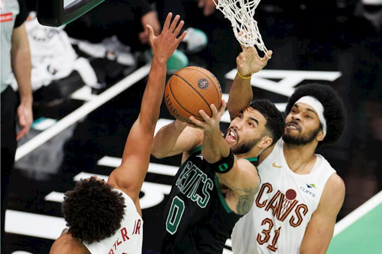 Nba: Celeveland torna a vincere, Philadelphia in crisi