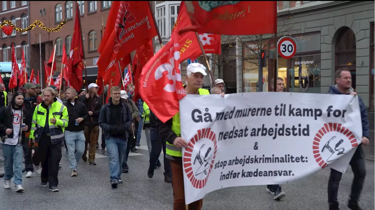 Bygningsarbejdere i 3F pudser kravene til OK25 af