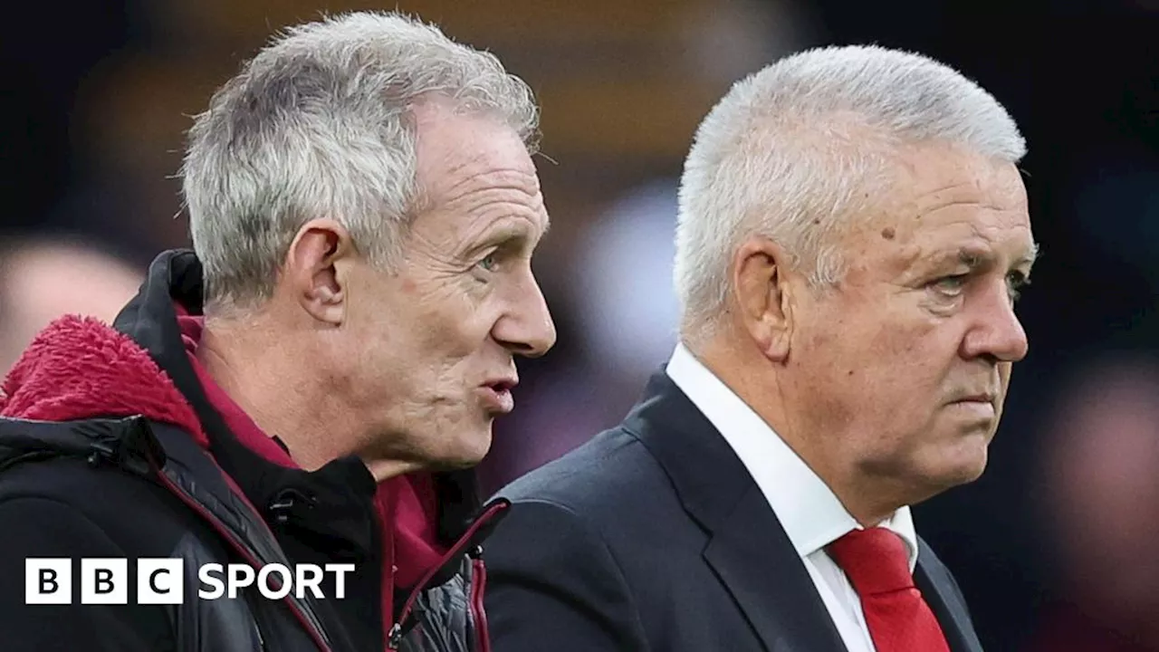 Warren Gatland: Howley hails Wales head coach as 'world's best'