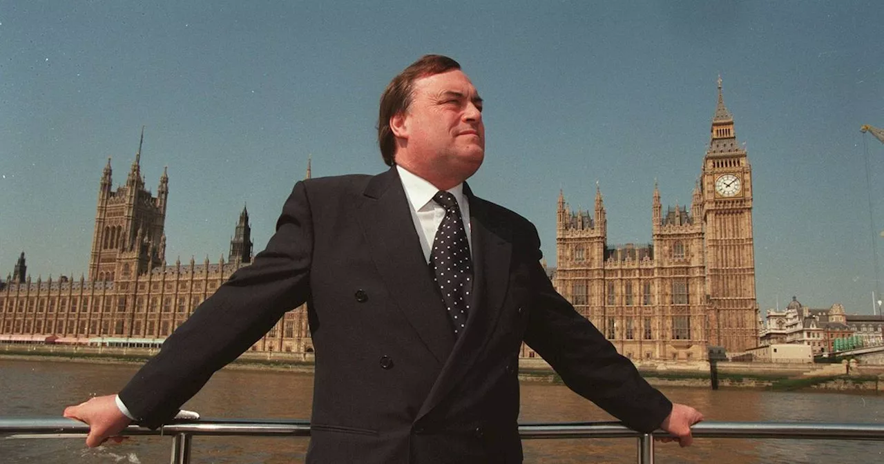 Tony Blair leads tributes to John Prescott after his death aged 86