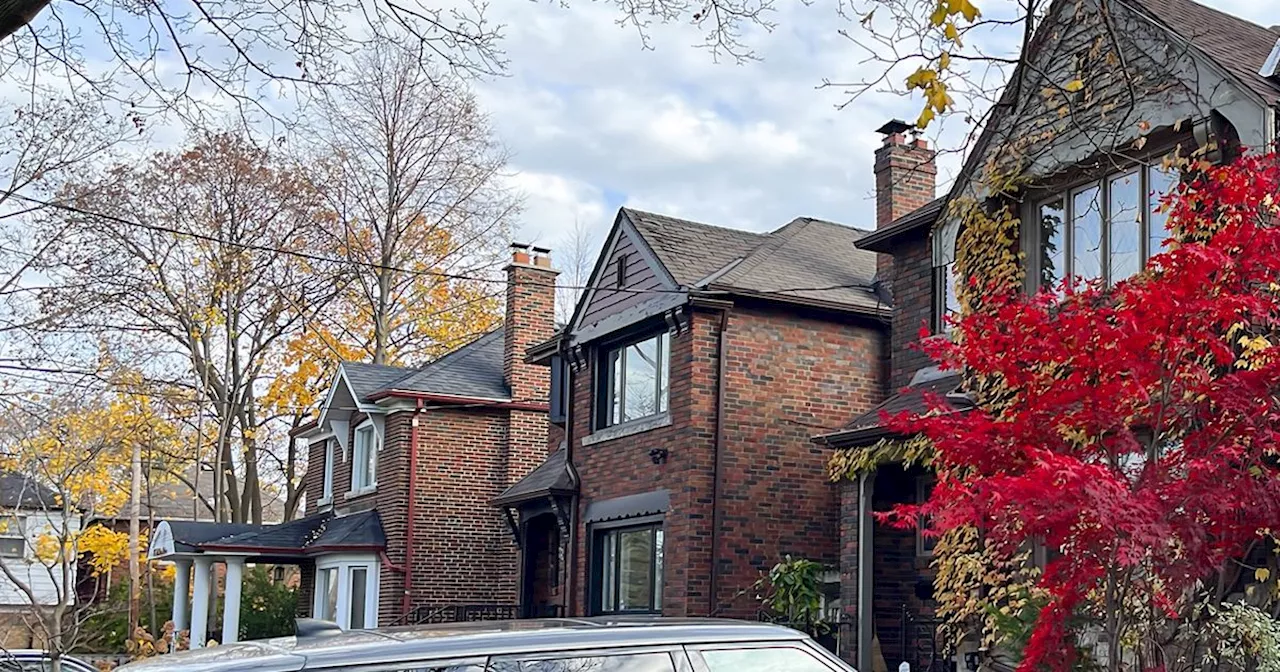 Here is the income bracket you have to be in to afford a home in Toronto right now