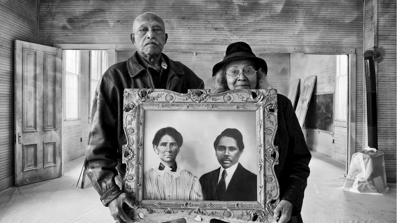 #TBT: Photographer captures hidden history of Rosenwald Schools, including in Bastrop Co.