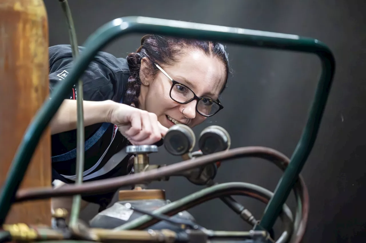 Parma female trailer mechanic wins national competition