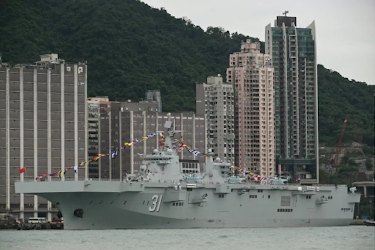 La Chine expose un navire de guerre dernier cri à Hong Kong