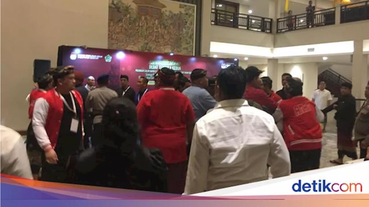 Debat Pilbup Gianyar Panas, Paslon Saling Sindir-Pendukung Nyaris Baku Hantam