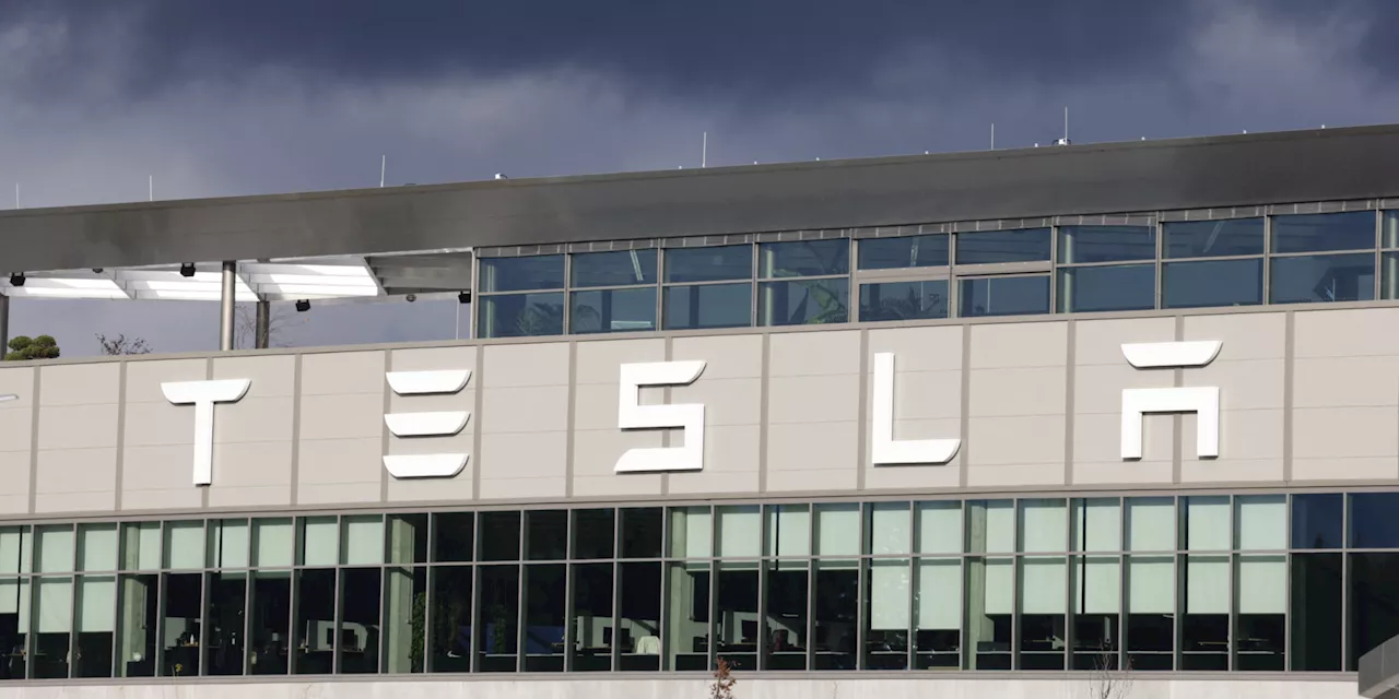 Accident mortel à Paris en 2021 : Tesla appelé à modifier son système de freinage d'urgence