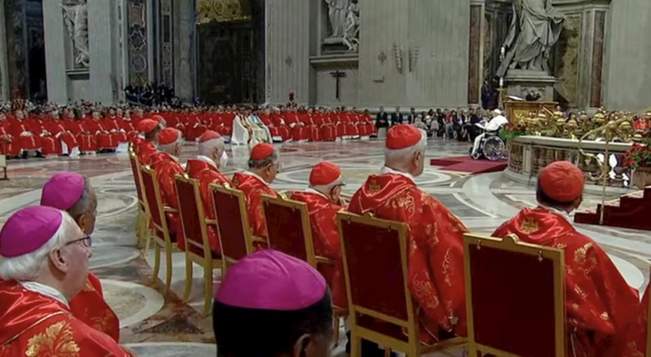 Papa Francesco, annuncio choc ai cardinali: «Urge riforma pensionistica, così il sistema collassa»