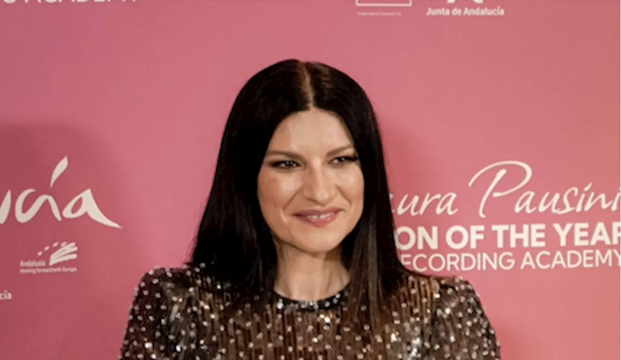 Laura Pausini rimanda il concerto a Livorno del 21 novembre