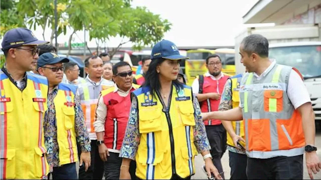 Sambut Libur Nataru, Wamen PU Minta Perbaikan Jalan Tol Selesai Sebelum 15 Desember 2024