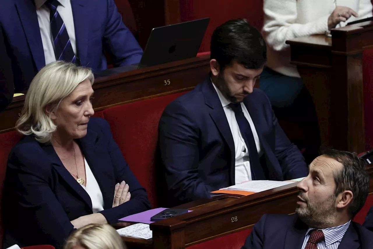 Censure du gouvernement: les marchés gardent leur calme mais le risque politique perdure