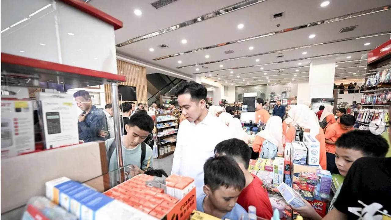 Hari Anak Sedunia, Gibran Ajak Anak Panti Asuhan ke Toko Buku untuk Bangun Budaya Literasi