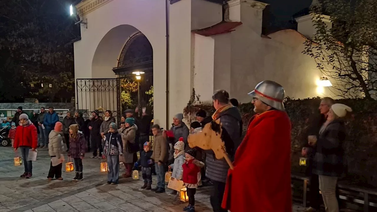 „Heiliger Martin“ teilte seinen Mantel in der Stadtpfarrkirche