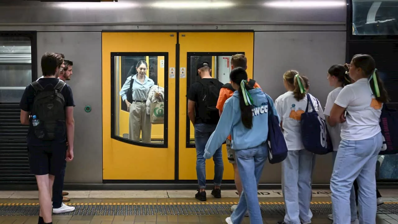 Sydney train strikes: Why are they happening and how can you get around this weekend?