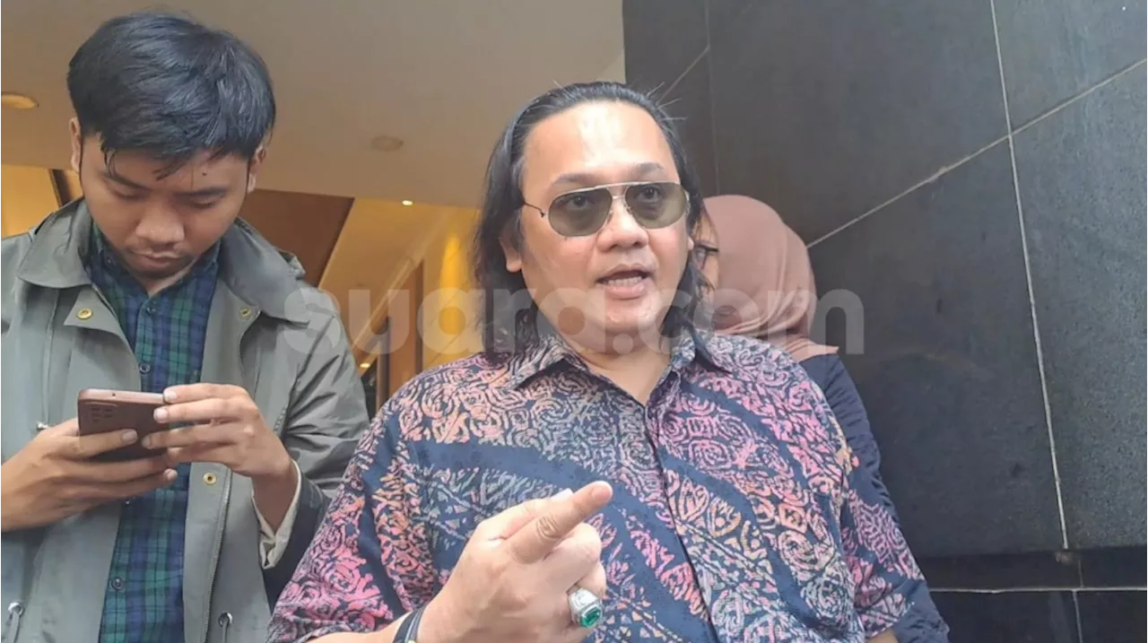 Berapa Tarif Farhat Abbas sebagai Pengacara? Langganan Dipolisikan, Terbaru Lawan Denny Sumargo