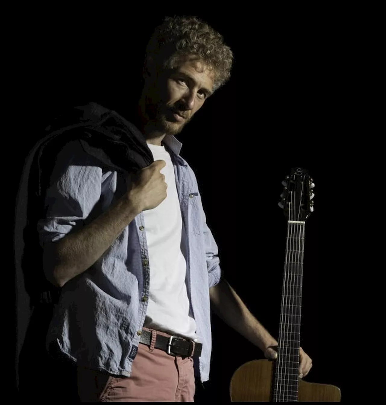 Concert à Villeneuve-sur-Lot : Rémi Dugué sous les lumières du théâtre Georges-Leygues