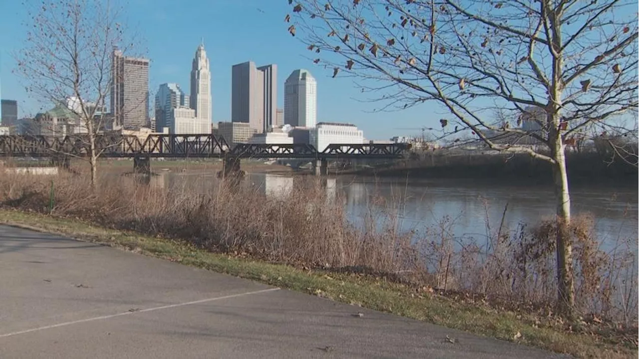 Columbus Weather: Light wintry mix showers with low wind chills