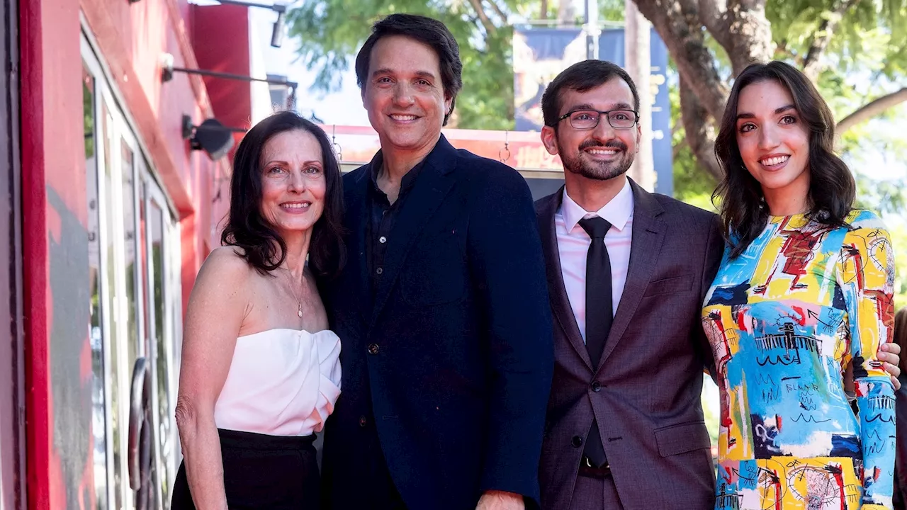 'Karate Kid' star Ralph Macchio steps out with wife Phyllis, kids at Hollywood Walk of Fame ceremony