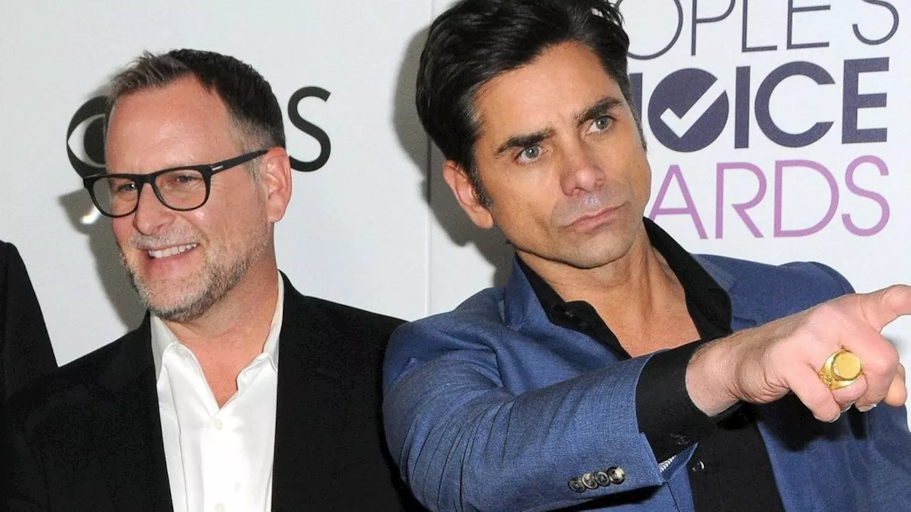 Er unterstützte Dave Coulier mit Glatzenkappe: John Stamos ist von Kritikern 'schockiert'