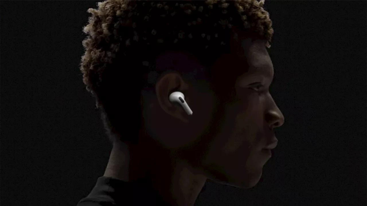 Les nouvelles capacités auditives des AirPods Pro sont enfin disponibles en France, sans la fonctionnalité phare...