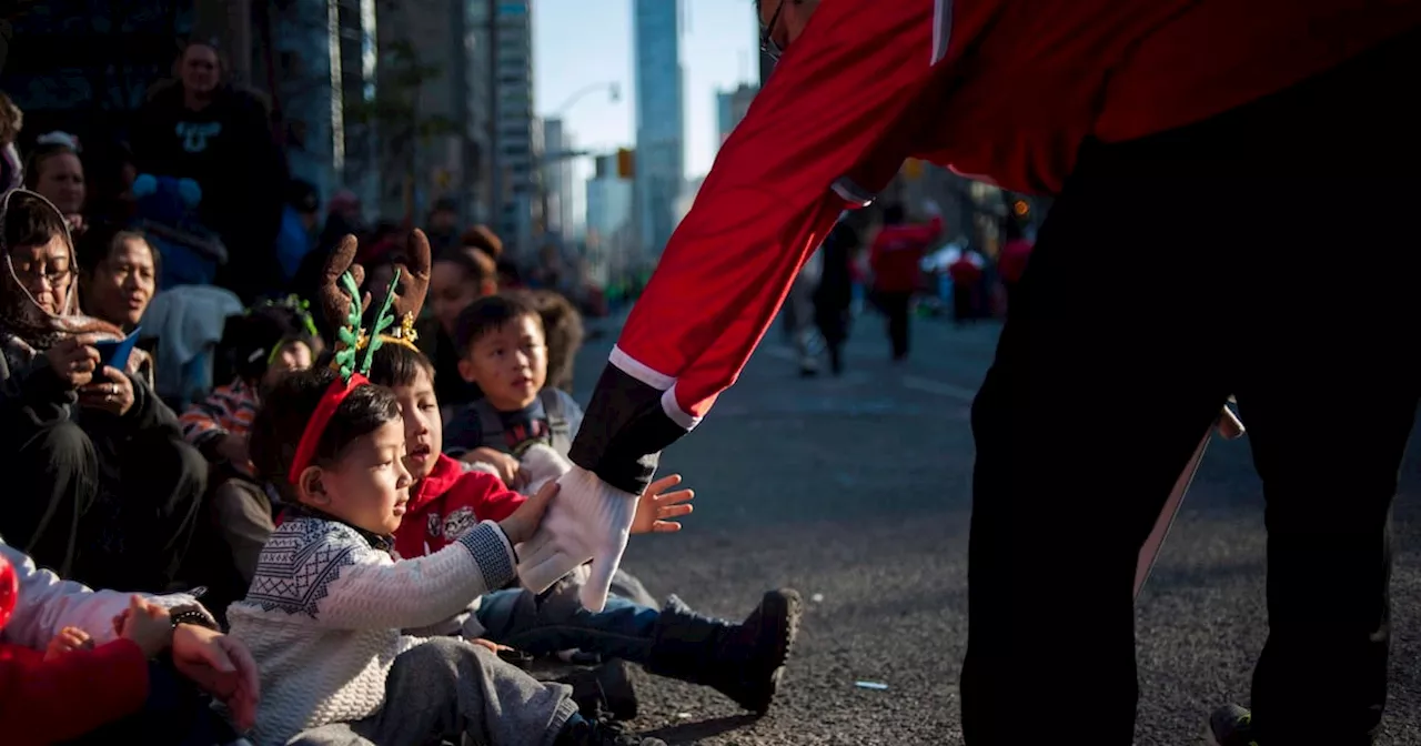 Routes to avoid during the 120th Santa Claus Parade on Sunday