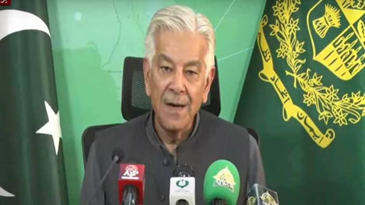 Khawaja Asif condemns Bushra Bibi's remarks against Saudi Arabia