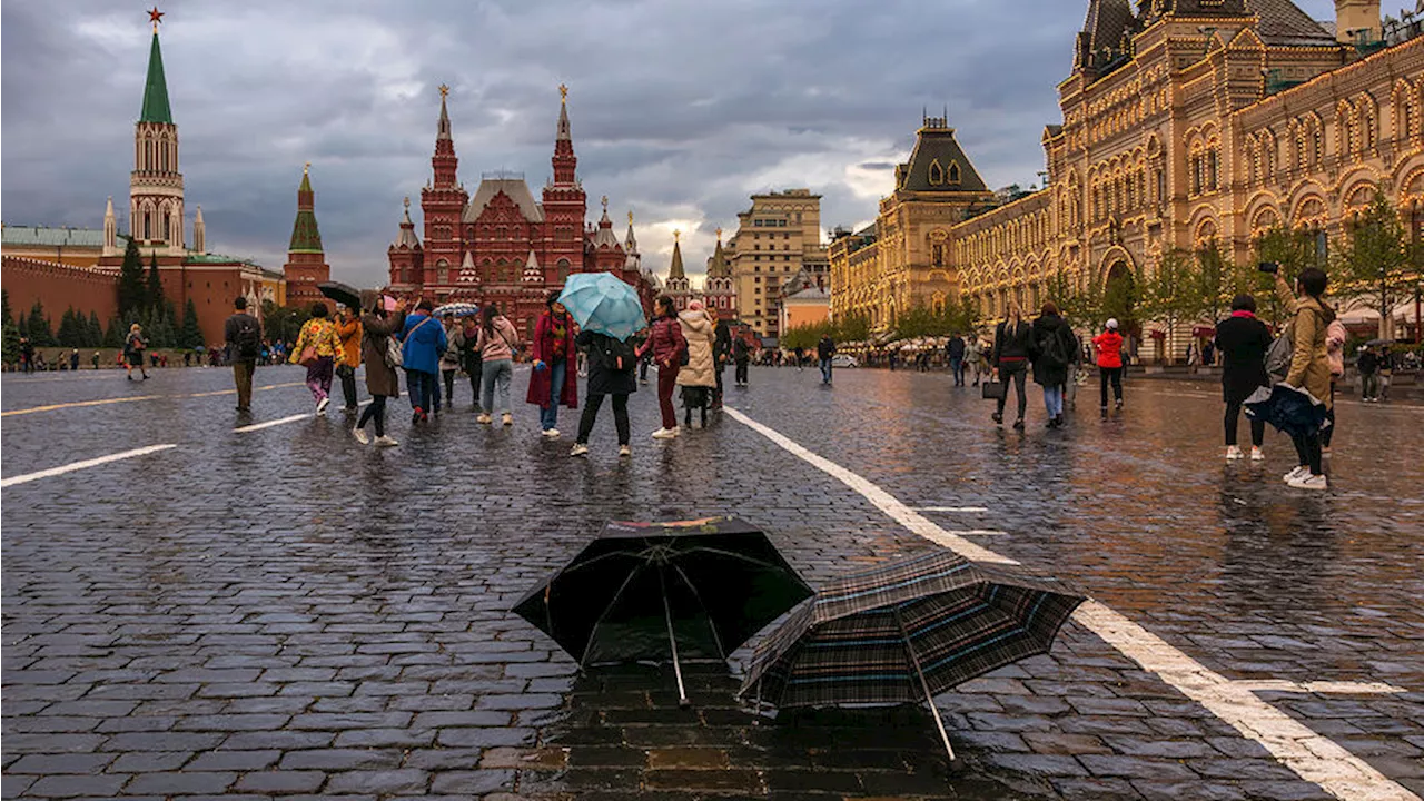 Москвичам рассказали о погоде в пятницу