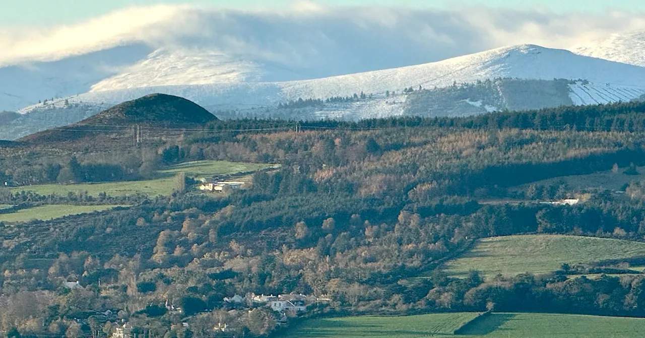 Ireland weather: Met Éireann predicts wild weekend as Storm Bert set to batter the country