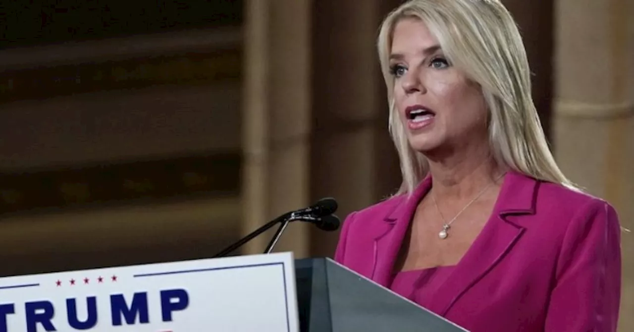 Donald Trump nombra a Pam Bondi como fiscal general de EU