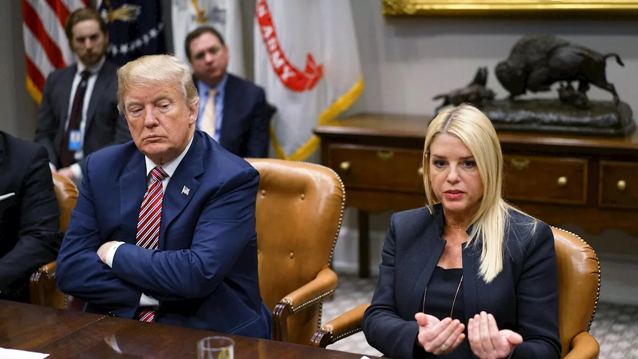 Trump nomina Pam Bondi ministra della Giustizia dopo la rinuncia di Gaetz per gli scandali svelati dal Nytimes