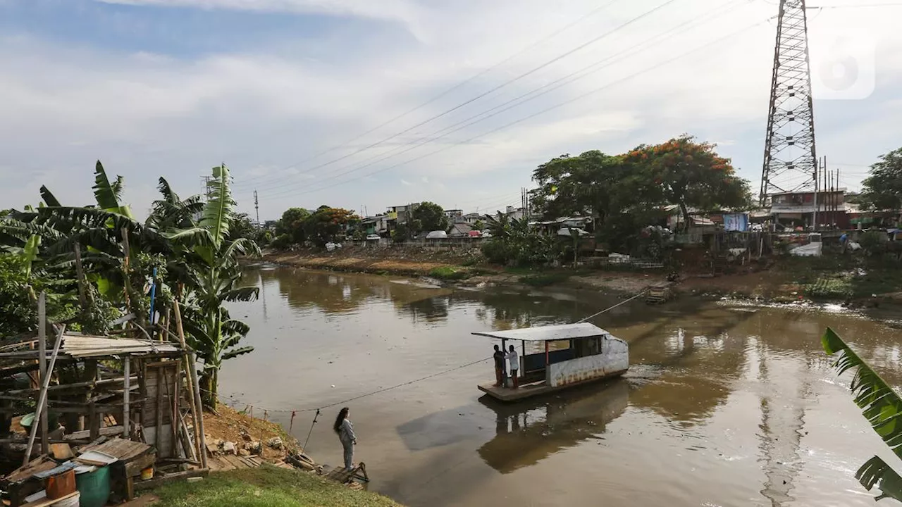 Bocah 3 Tahun Hanyut di Sungai Bogor, Ditemukan Tewas di Kali Banjir Kanal Barat Jakbar