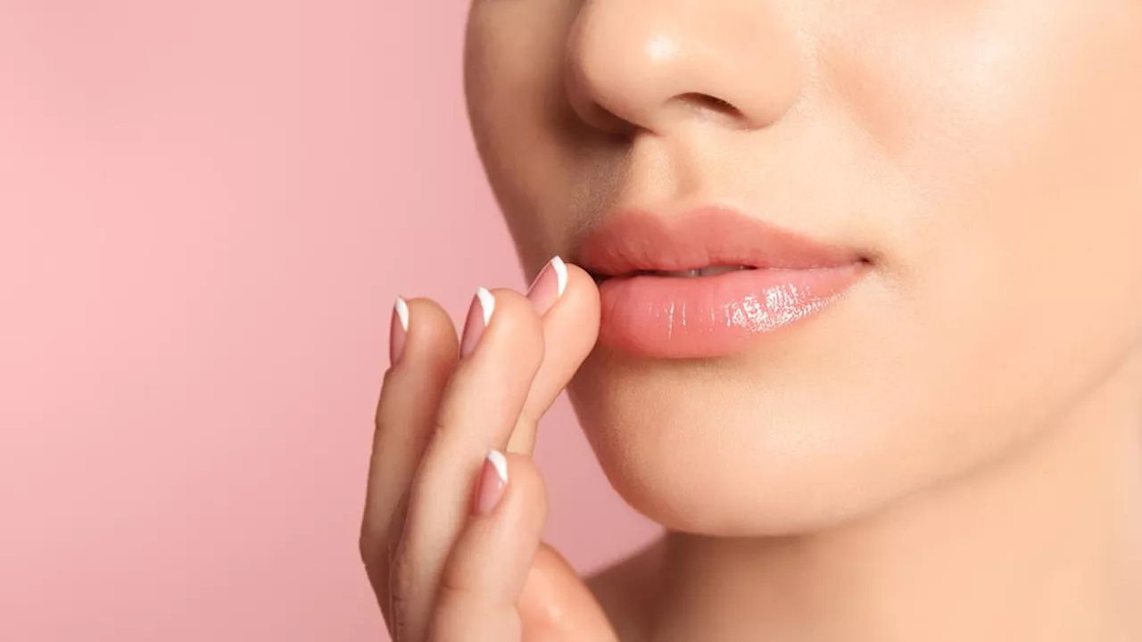 Tips Bibir Merah Alami: Panduan Lengkap untuk Bibir Sehat dan Menawan