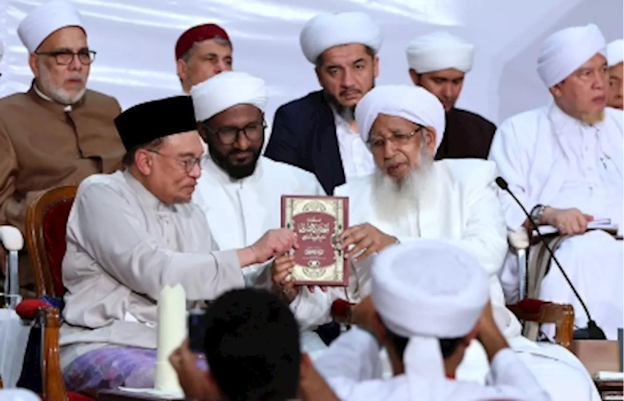 PM Anwar praises India Grand Mufti’s reminder to lead Malaysia with patience and compassion