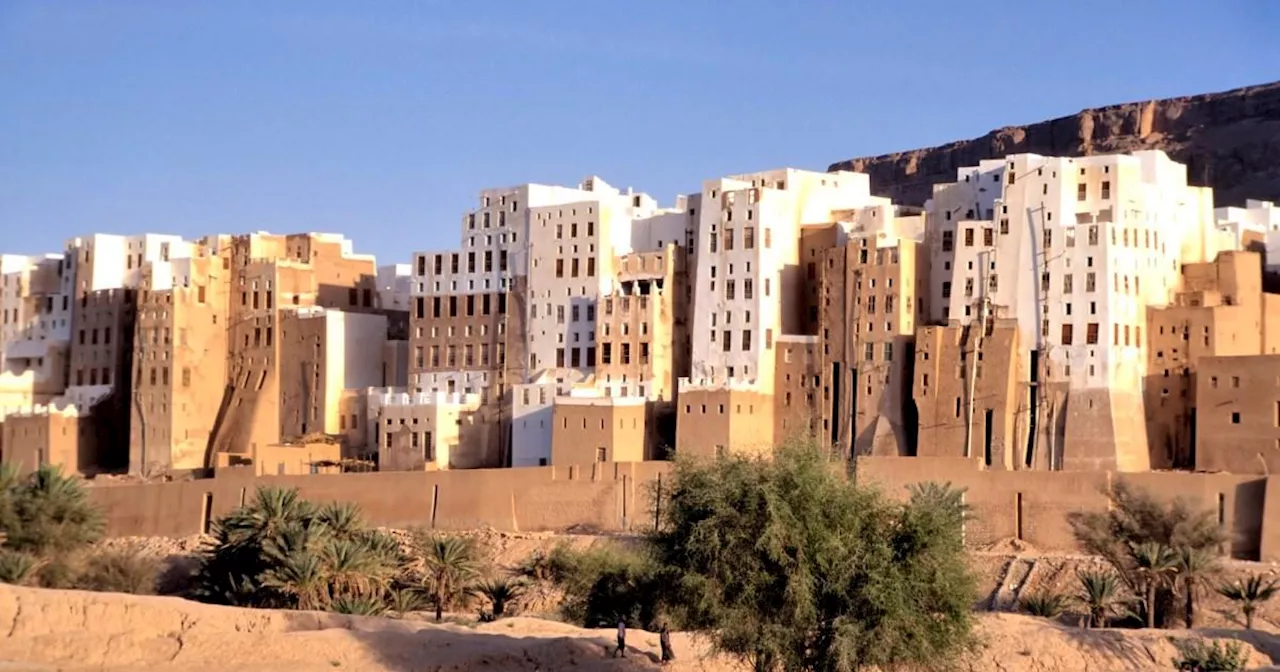 The city made of mud dubbed 'the Manhattan of the Desert'