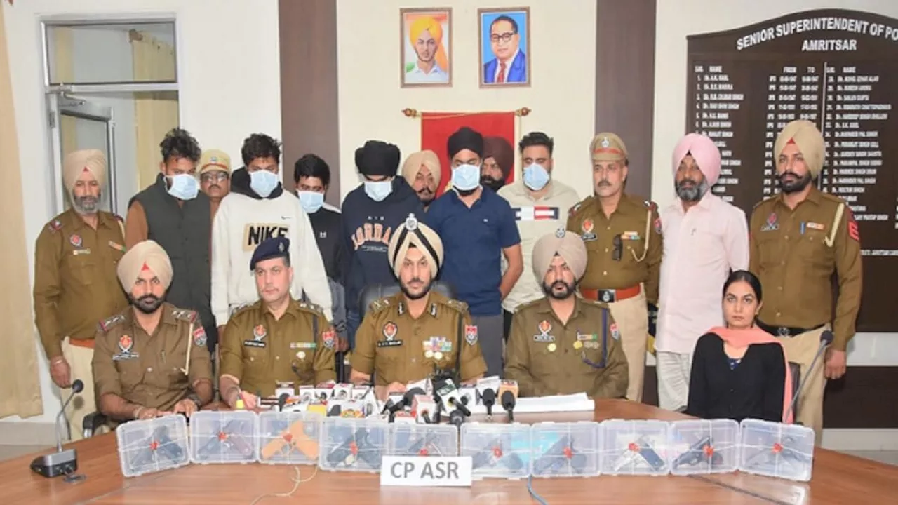 पंजाब पुलिस ने किया हथियार तस्करी मॉड्यूल का भंडाफोड़, 6 लोगों को किया गिरफ्तार