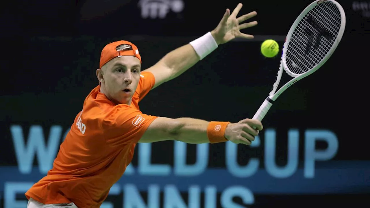 Griekspoor en Struff in tiebreak eerste set • Nederland leidt in halve finale Davis Cup