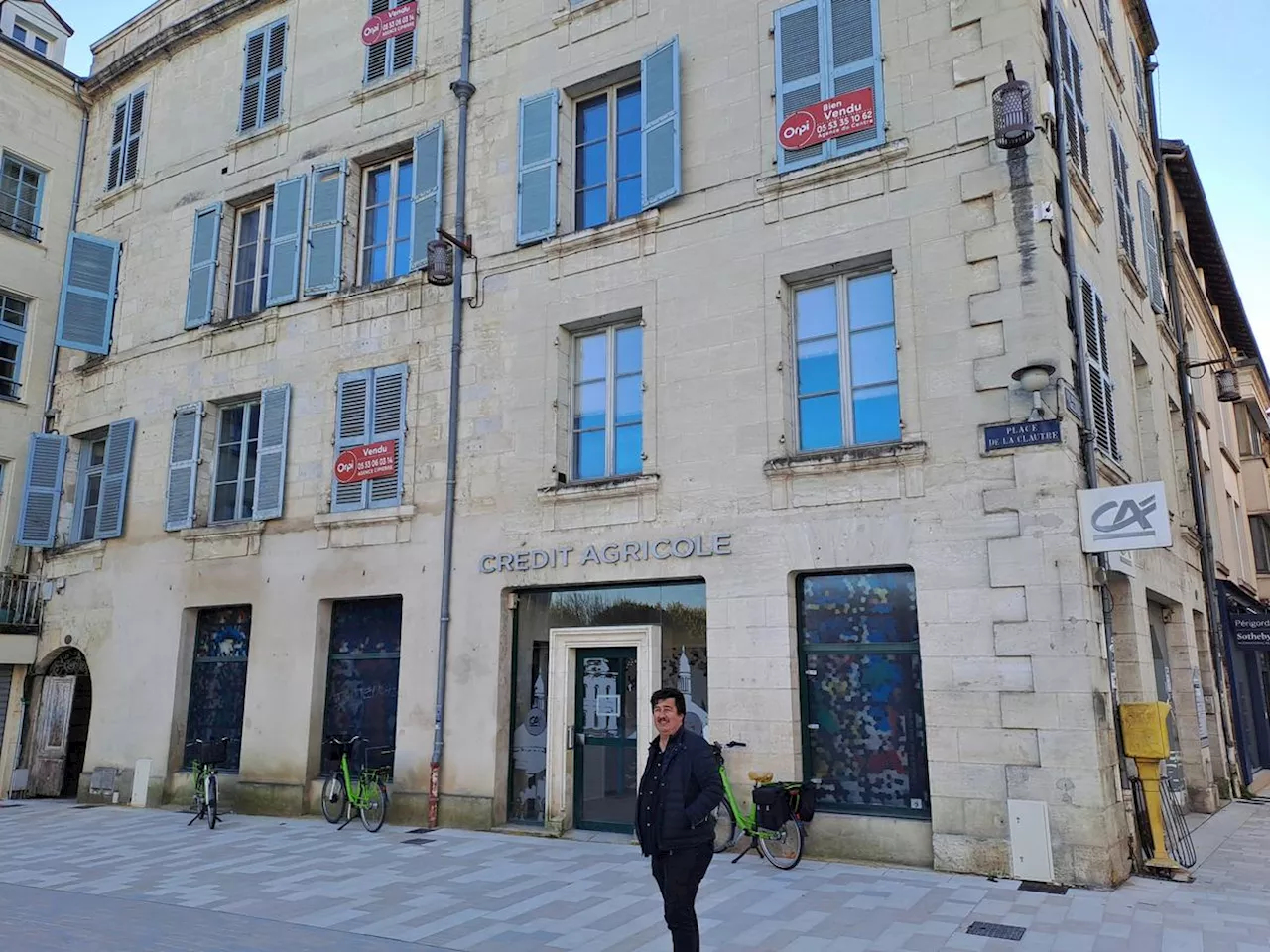 Périgueux : situé en face de la cathédrale, cet immeuble de refait une beauté