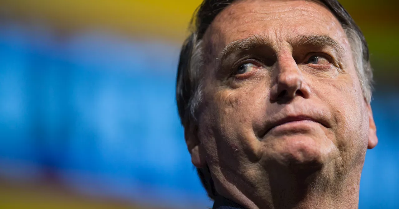 Indiciado 3 vezes pela PF, pena máxima de Bolsonaro pode chegar a 68 anos de prisão