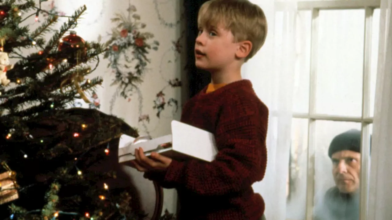 The nation’s favourite Christmas films revealed – as new survey digs into families festive viewing hab...