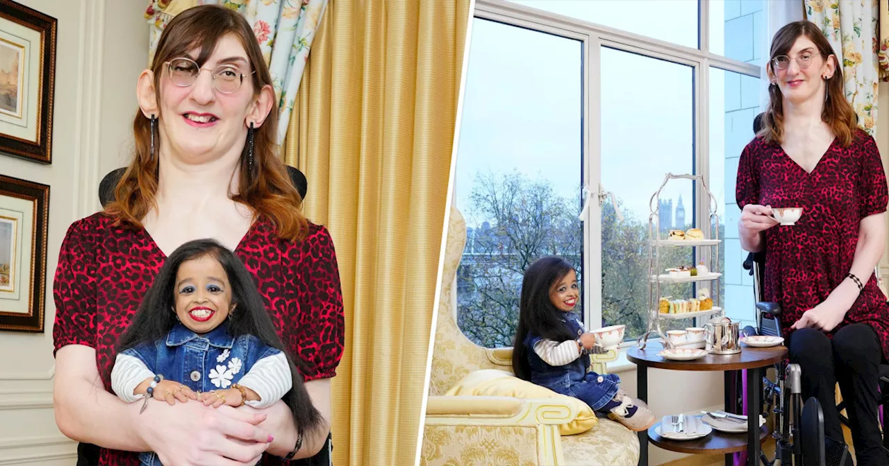 World's Shortest Woman Meets World's Tallest Woman for Afternoon Tea