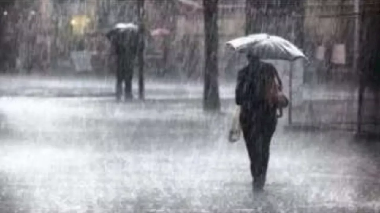 Kerala Rain Alert: ചക്രവാതച്ചുഴി ന്യൂനമർദ്ദമാകും; സംസ്ഥാനത്ത് വരുന്ന 5 ദിവസം ഇടിമിന്നലോടുകൂടിയ മഴ