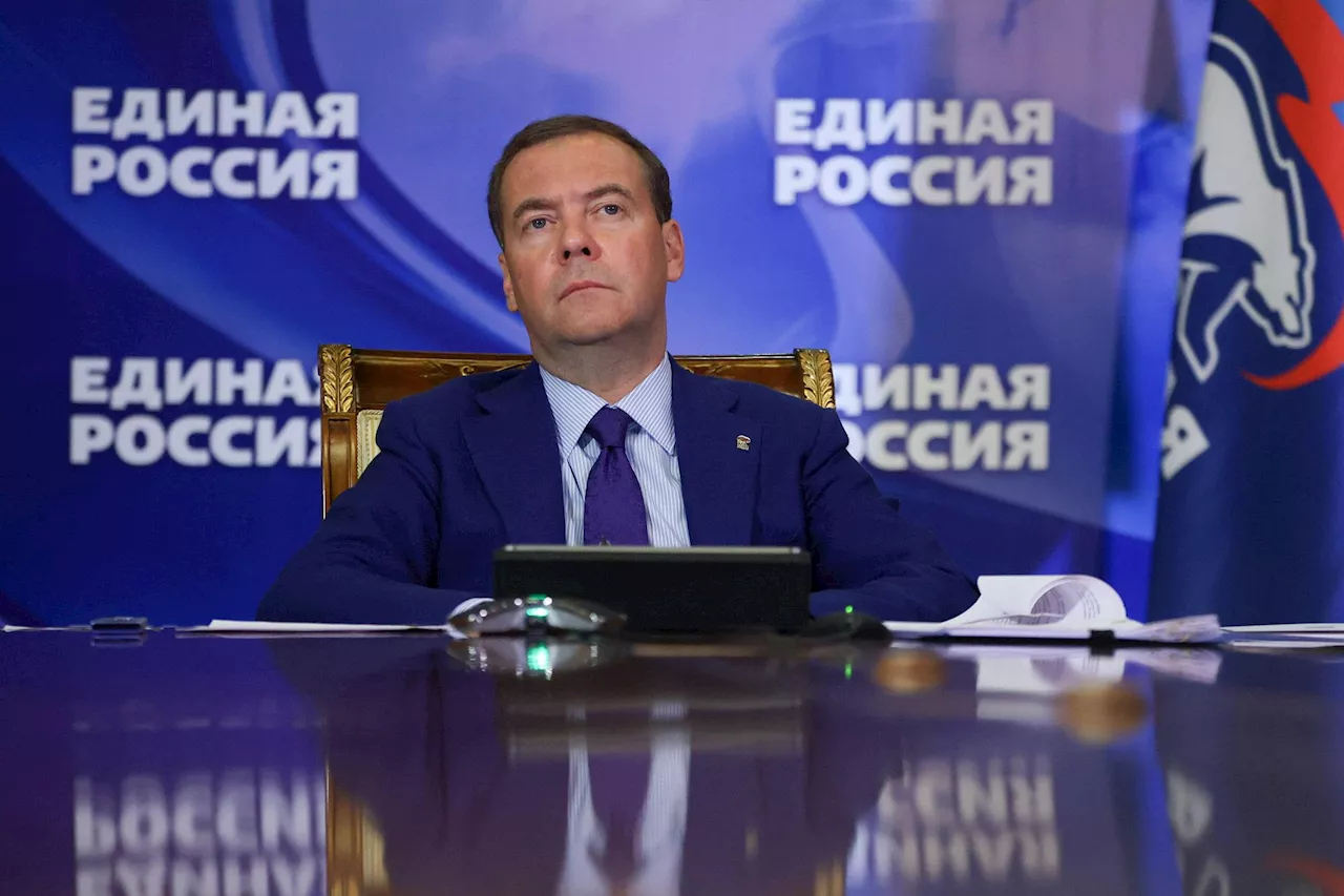 Russia e armi nucleari, cosa dice Medvedev: news guerra Ucraina oggi