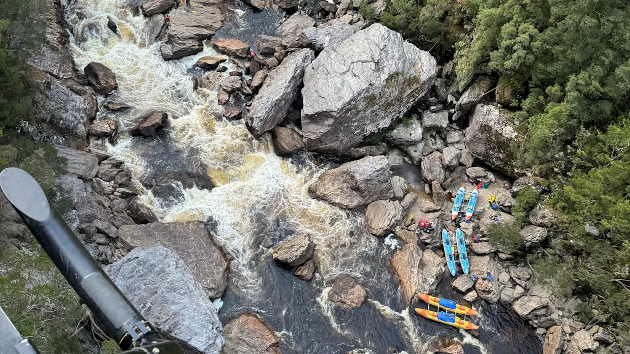 Rettungsdrama in Tasmanien: Uhr alarmiert Helfer nach Kajak-Unfall