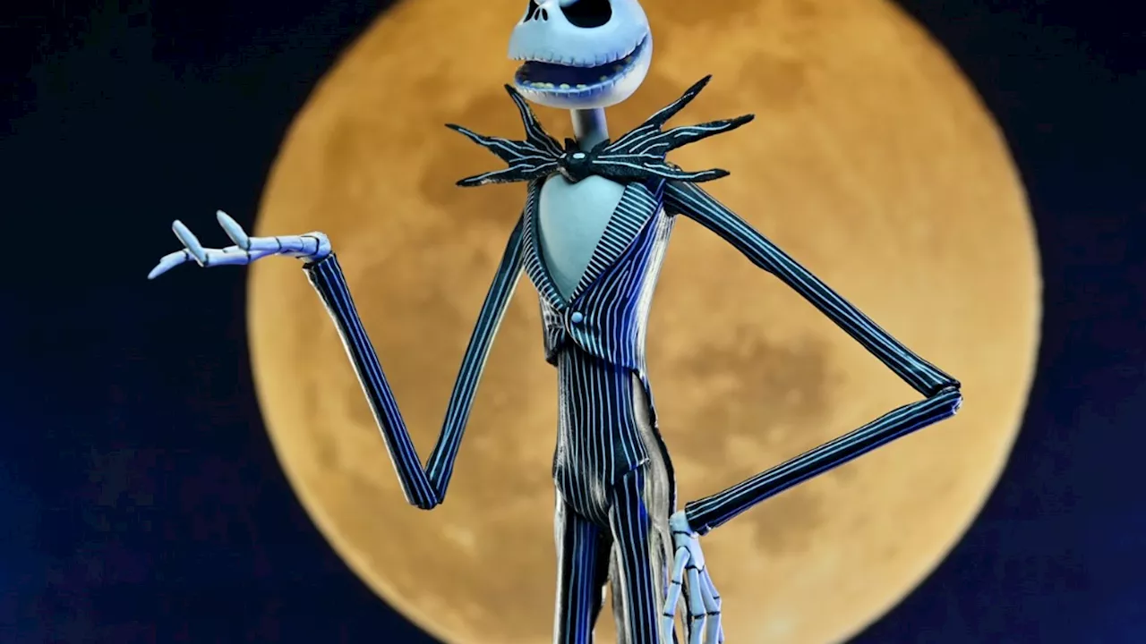 NECA Debuts New 7' The Nightmare Before Christmas Jack Skellington