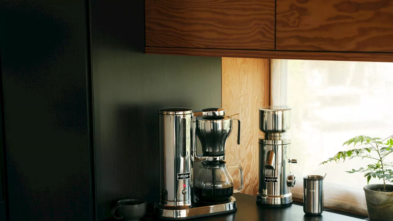 Aarke Coffee Maker Review: Simultaneously Fancy and Simple