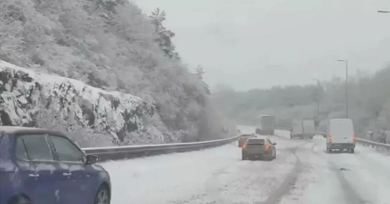 Storm Bert snow leaves drivers stranded on Edinburgh City bypass