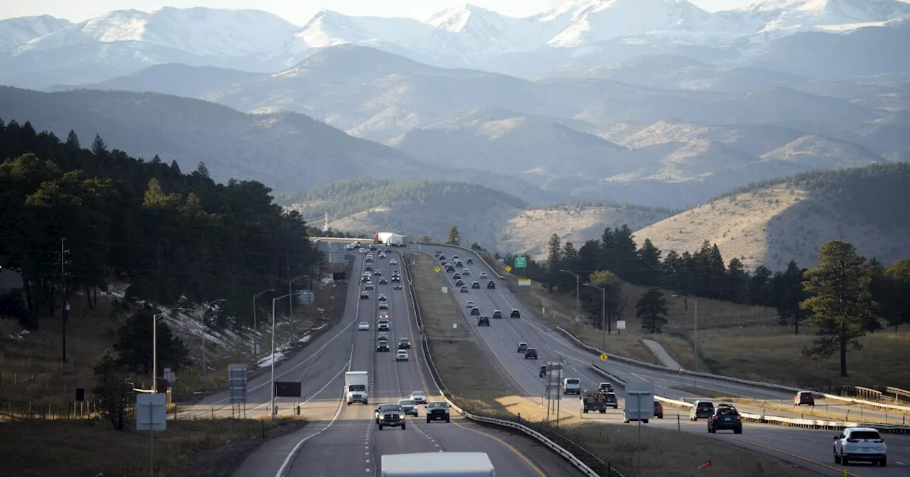 Thanksgiving travel: What to expect on Colorado roads and at airports as snow moves in