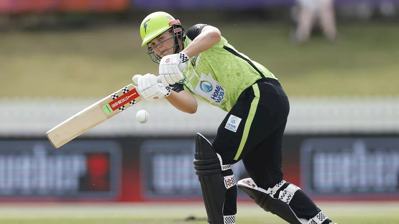 21yo Aussie prodigy earns maiden national call-up after breakout Big Bash