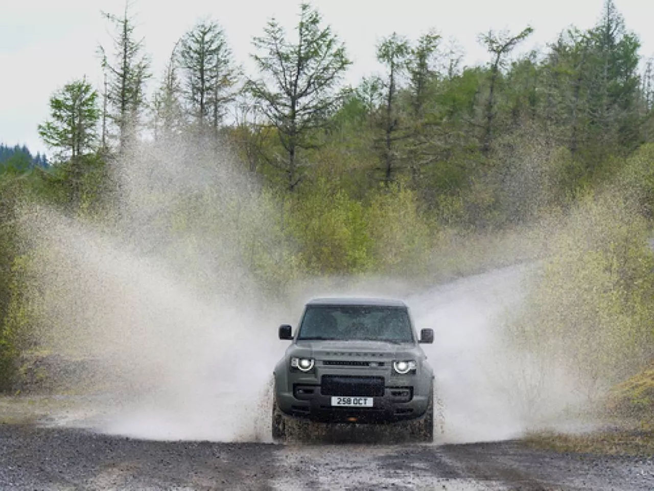 OCTA, il diamante di Land Rover Defender