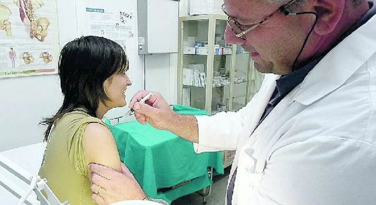 Influenza, ecco la prima ondata. Ma il picco arriverà a dicembre: i sintomi e come riconoscerla