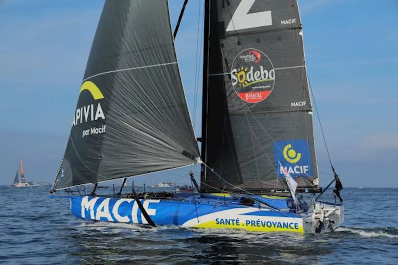 Charlie Dalin creuse l'écart en tête du Vendée Globe